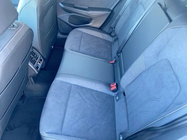 Volkswagen Golf Rabbit TSI