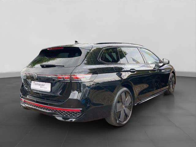 Volkswagen Passat 2.0 TDI R-Line Variant