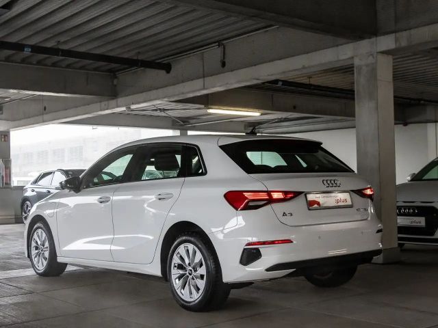 Audi A3 40 TFSI Hybride Sedan