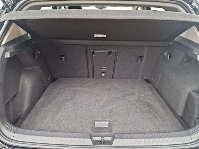 Volkswagen Golf 2.0 TDI Golf VIII