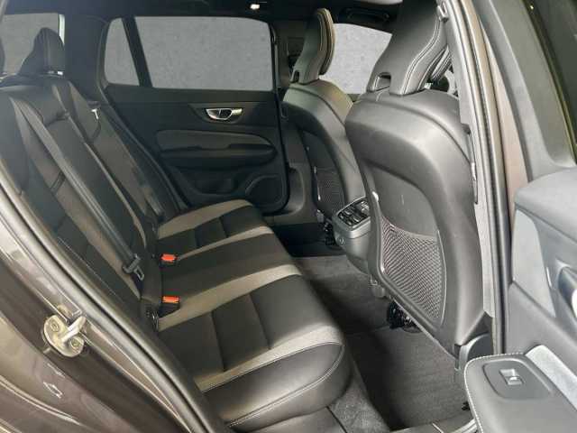 Volvo V60 Cross Country CC