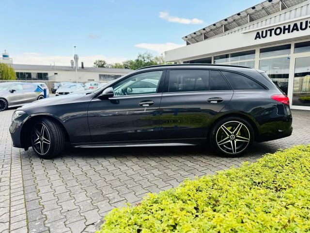 Mercedes-Benz C 220 AMG Line C 220 d Estate