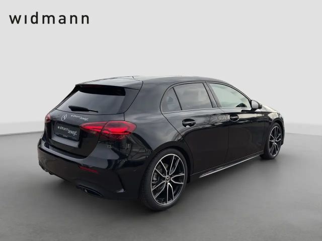 Mercedes-Benz A 200 Hatchback