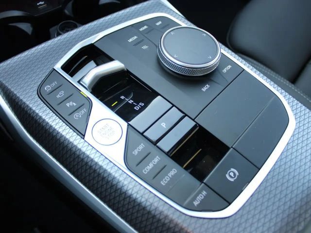 BMW 320 320i M-Sport Touring