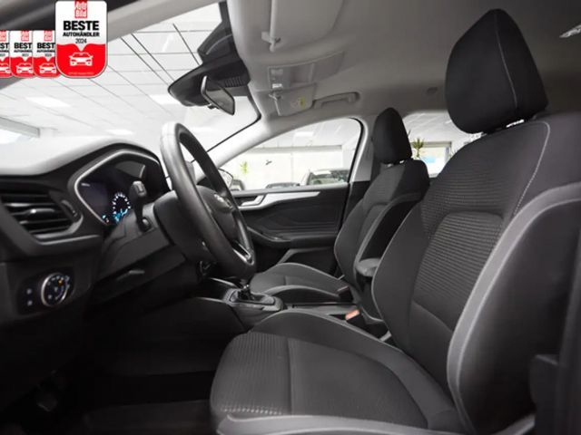 Ford Focus Cool & Connect Wagon