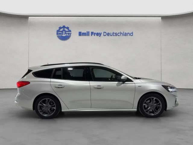 Ford Focus EcoBoost ST Line Wagon