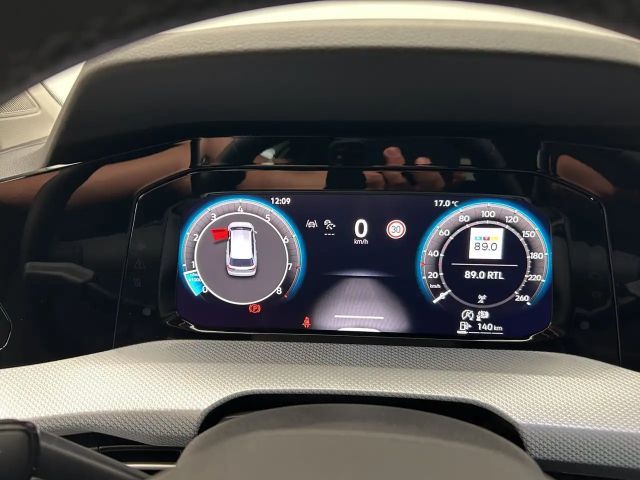 Volkswagen Golf 1.5 TSI Variant