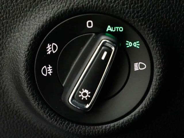 Skoda Superb 2.0 TSI Combi Style Style