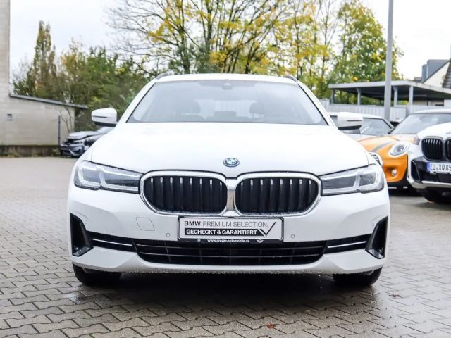 BMW 530 530e Touring