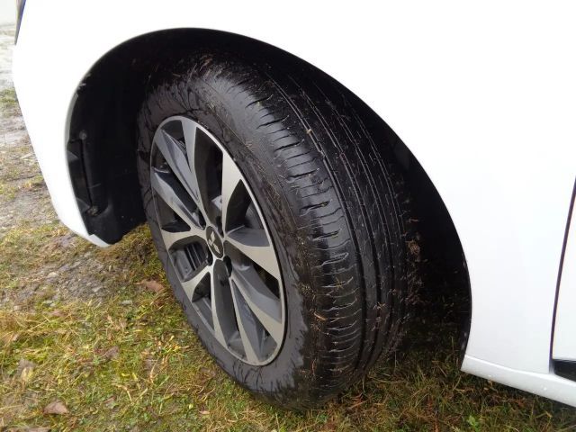 Mitsubishi Colt Plus