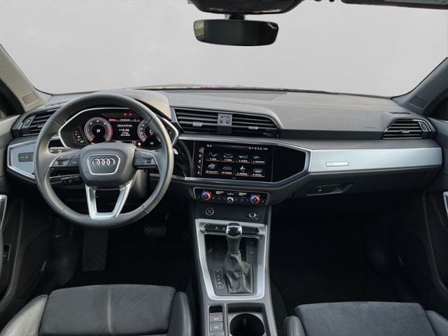 Audi Q3 35 TDI S-Tronic