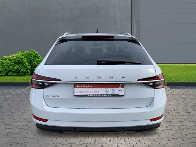 Skoda Superb 2.0 TDI Combi Style Style