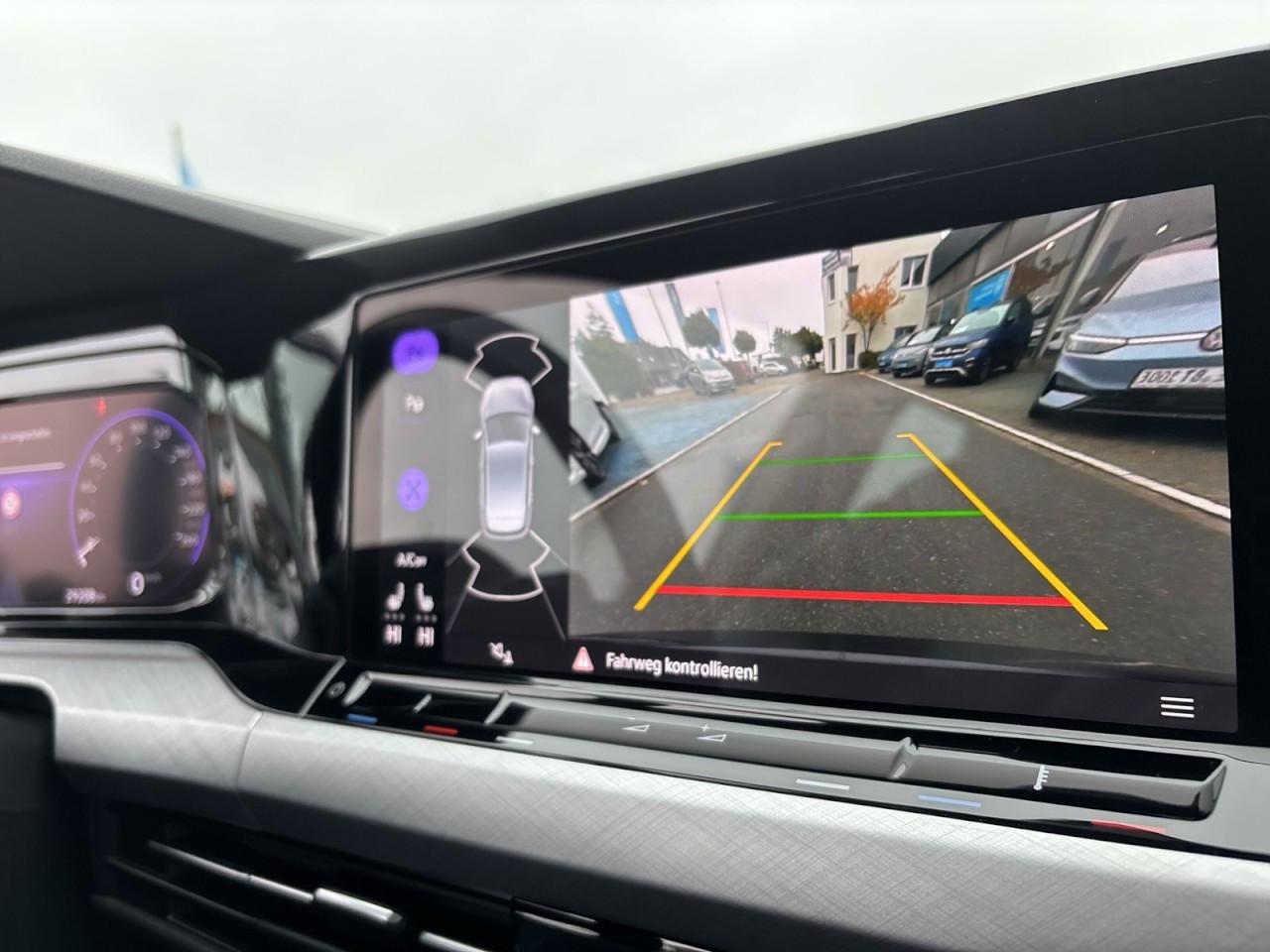 Volkswagen Golf 1.5 TSI Golf VIII Life