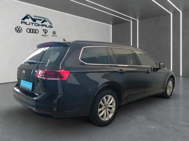 Volkswagen Passat 1.5 TSI Business DSG