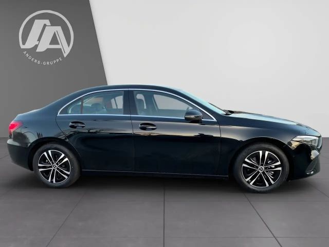 Mercedes-Benz A 200 Progressive