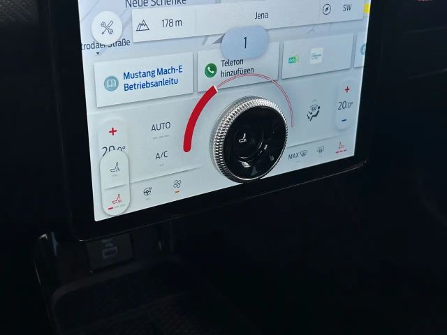 Ford Mustang Mach-E 75 kWh AWD