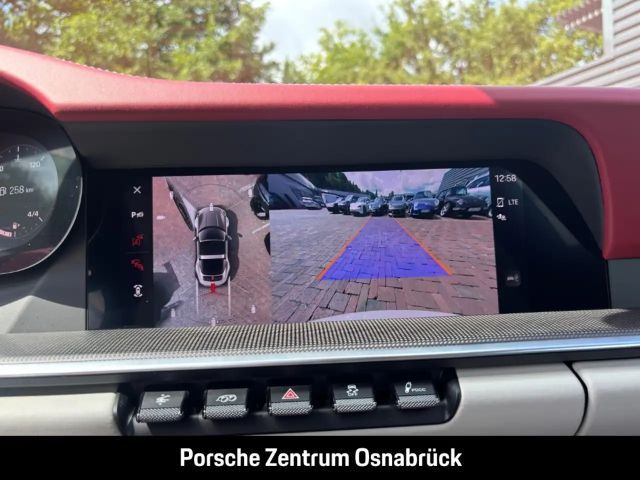 Porsche 992 4S Coupé Targa