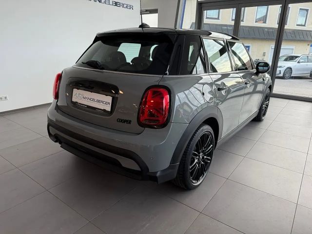 MINI Cooper MINI Cooper Aut.