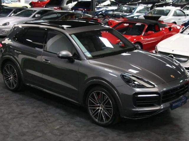 Porsche Cayenne GTS