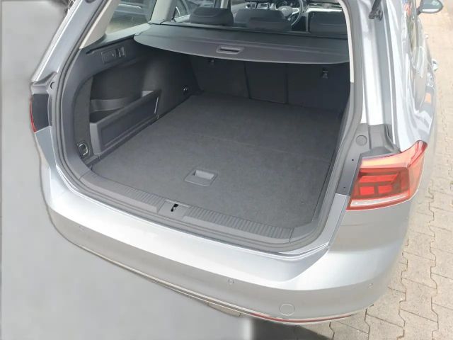 Volkswagen Passat DSG GTE Variant