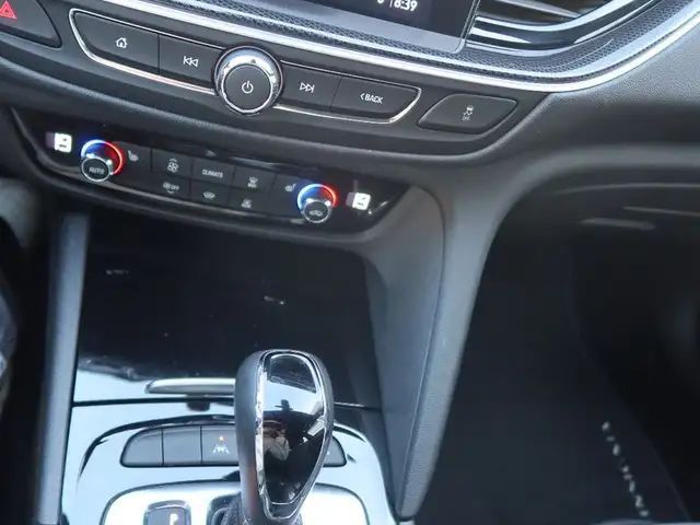 Opel Insignia Elegance Sports Tourer