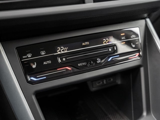 Volkswagen Taigo 1.0 l TSI OPF 5-Gang ACC FLA