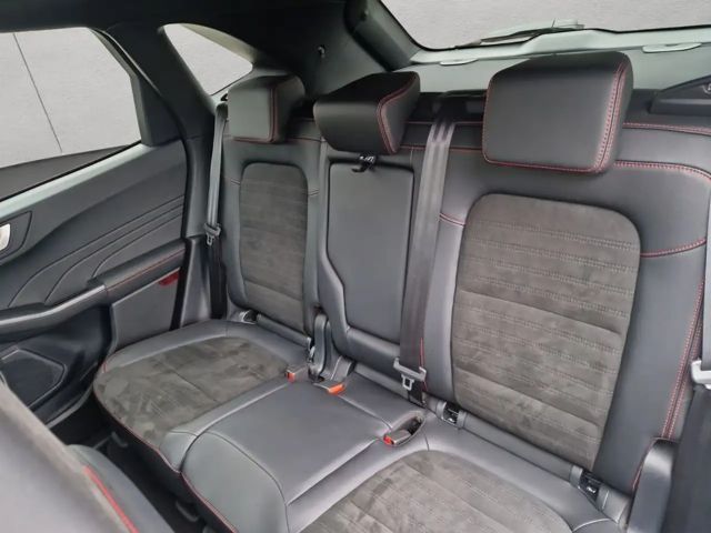 Ford Kuga Plug in Hybrid ST Line X