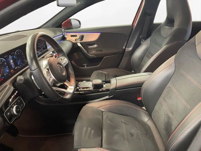 Mercedes-Benz A 200 AMG Line