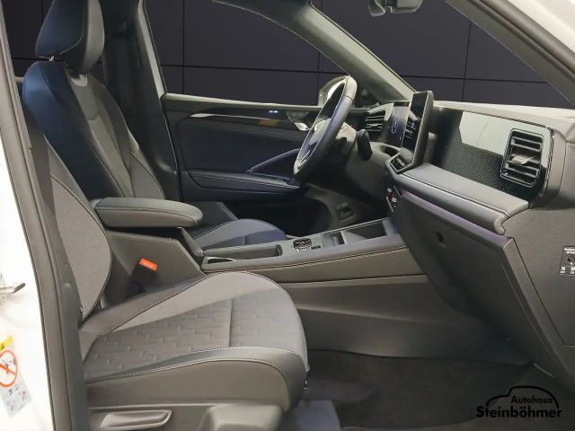 Volkswagen Tiguan 1.5 eTSI DSG IQ.Drive