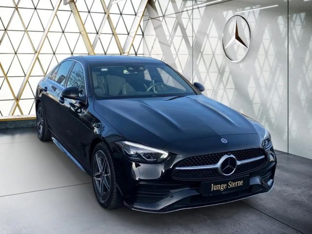 Mercedes-Benz C 220 AMG Line C 220 d Sedan