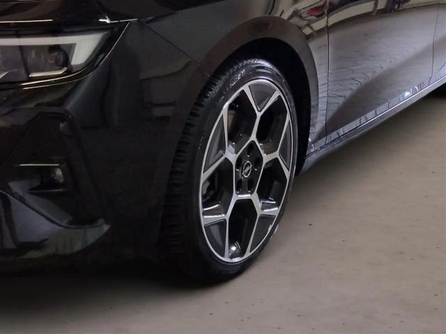 Opel Astra Sports Tourer Ultimate