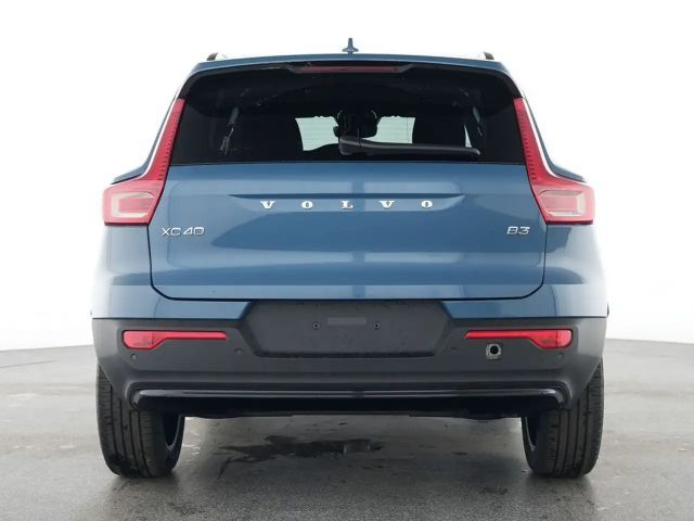 Volvo XC40 Dark Plus