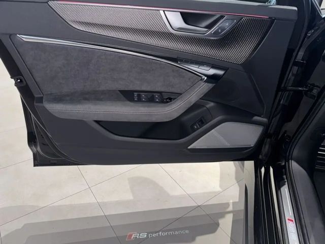 Audi RS6 Avant Performance