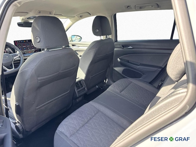 Volkswagen Golf 1.5 eTSI DSG Variant