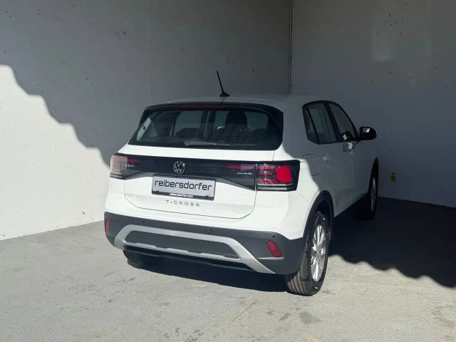 Volkswagen T-Cross 4Me TSI