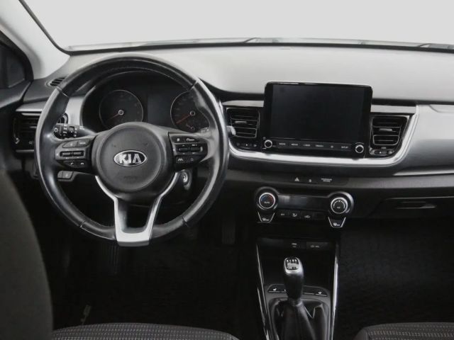 Kia Stonic Silber