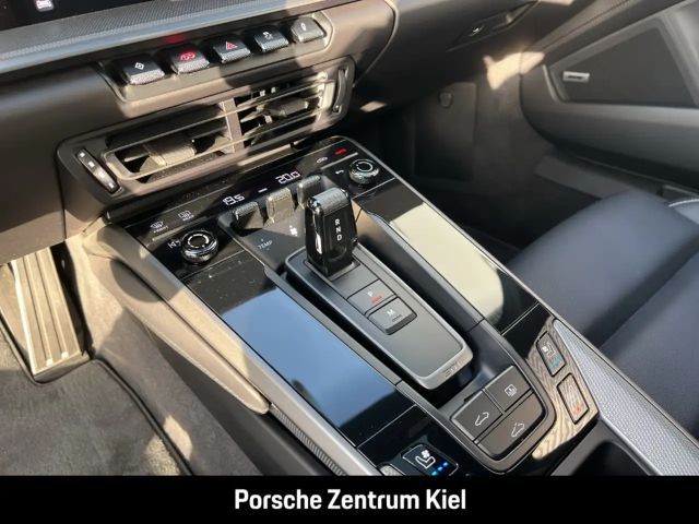 Porsche 992 4S Carrera Coupé