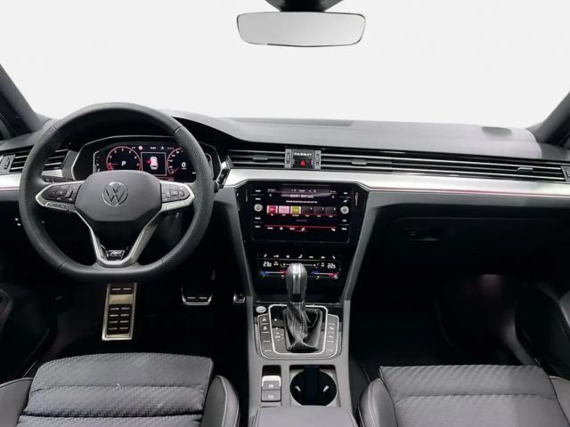 Volkswagen Passat 1.5 TSI DSG R-Line Variant