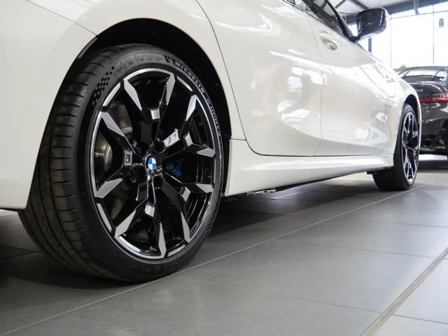 BMW 330 330e M-Sport Touring xDrive