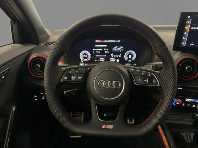 Audi Q2 35 TFSI S-Line