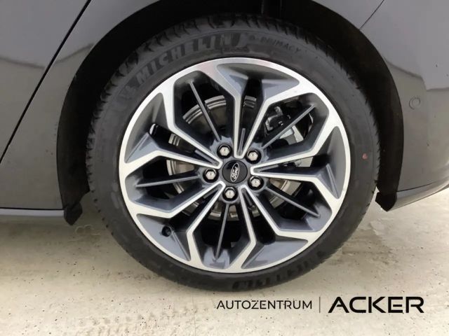 Ford Focus EcoBoost ST Line