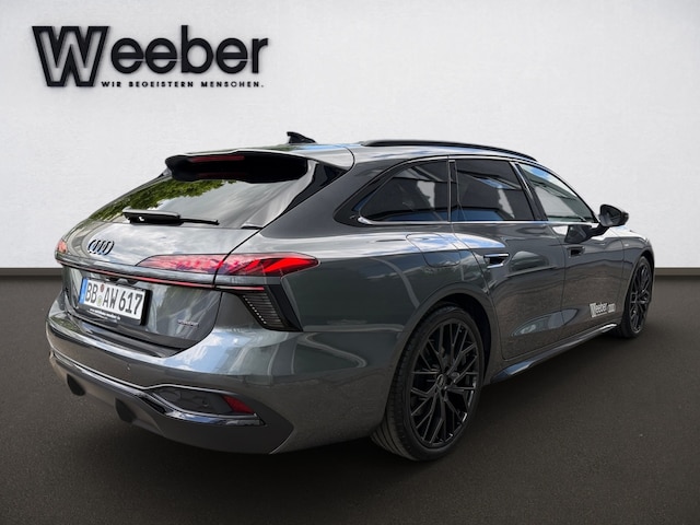 Audi A6 Avant Quattro S-Tronic