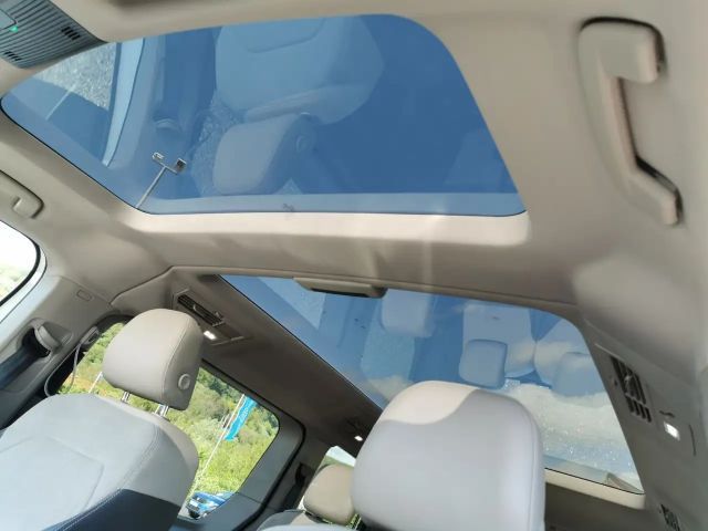 Volkswagen Multivan 2.0 TDI Style T7