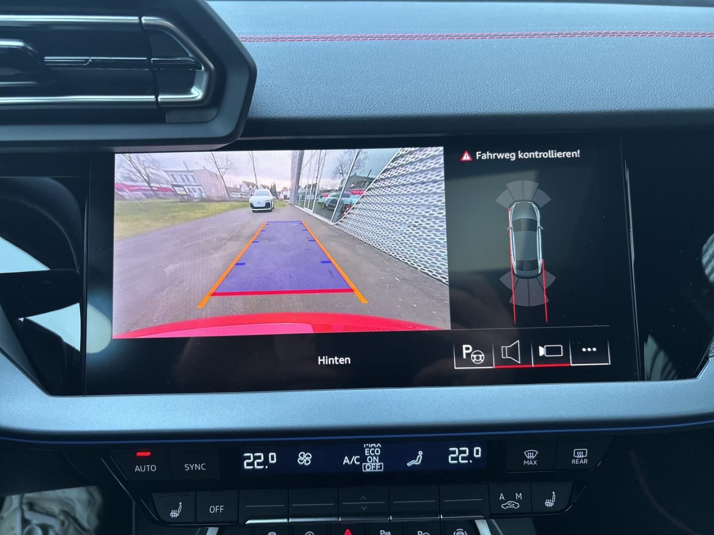 Audi S3 Quattro S-Tronic Sedan