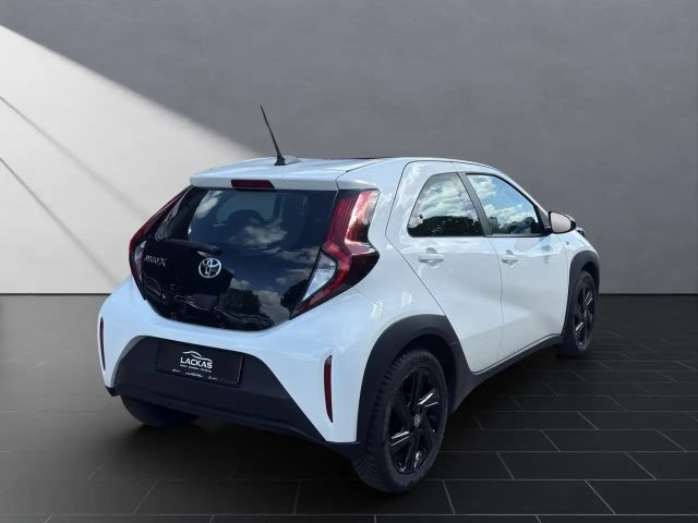 Toyota Aygo 1.0 VVT-i Business Hatchback