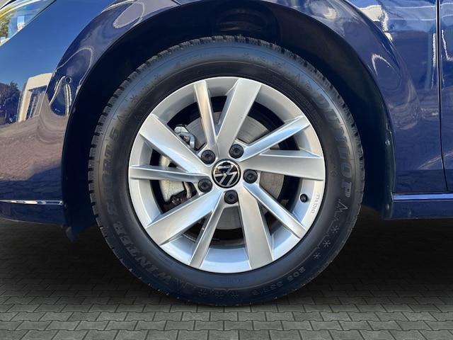 Volkswagen Golf 1.5 TSI Golf VIII Move