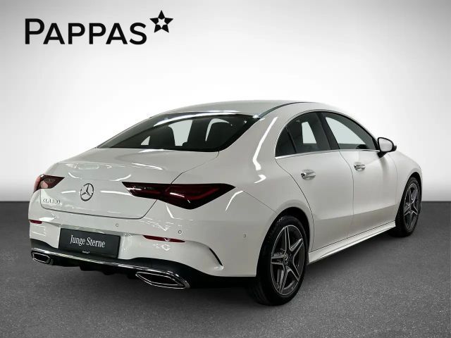 Mercedes-Benz CLA 180 AMG Line Coupé