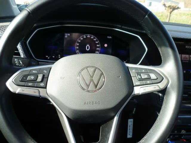 Volkswagen T-Cross Style