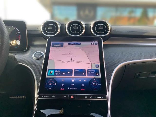 Mercedes-Benz C 200 AMG Line Sedan