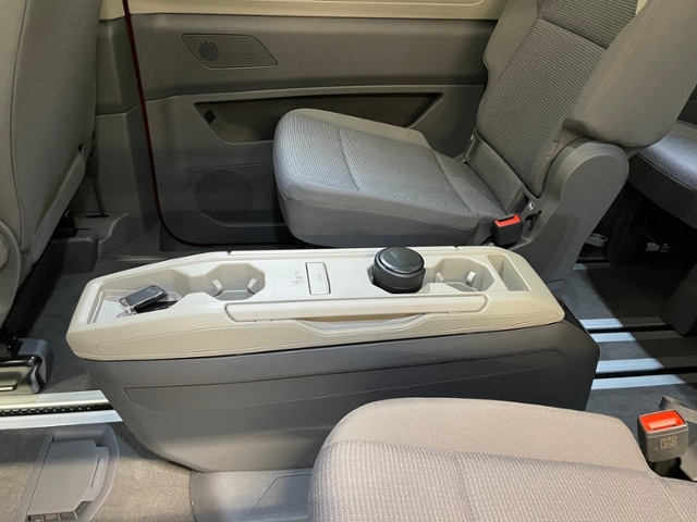 Volkswagen Multivan 2.0 TDI DSG Lang T7